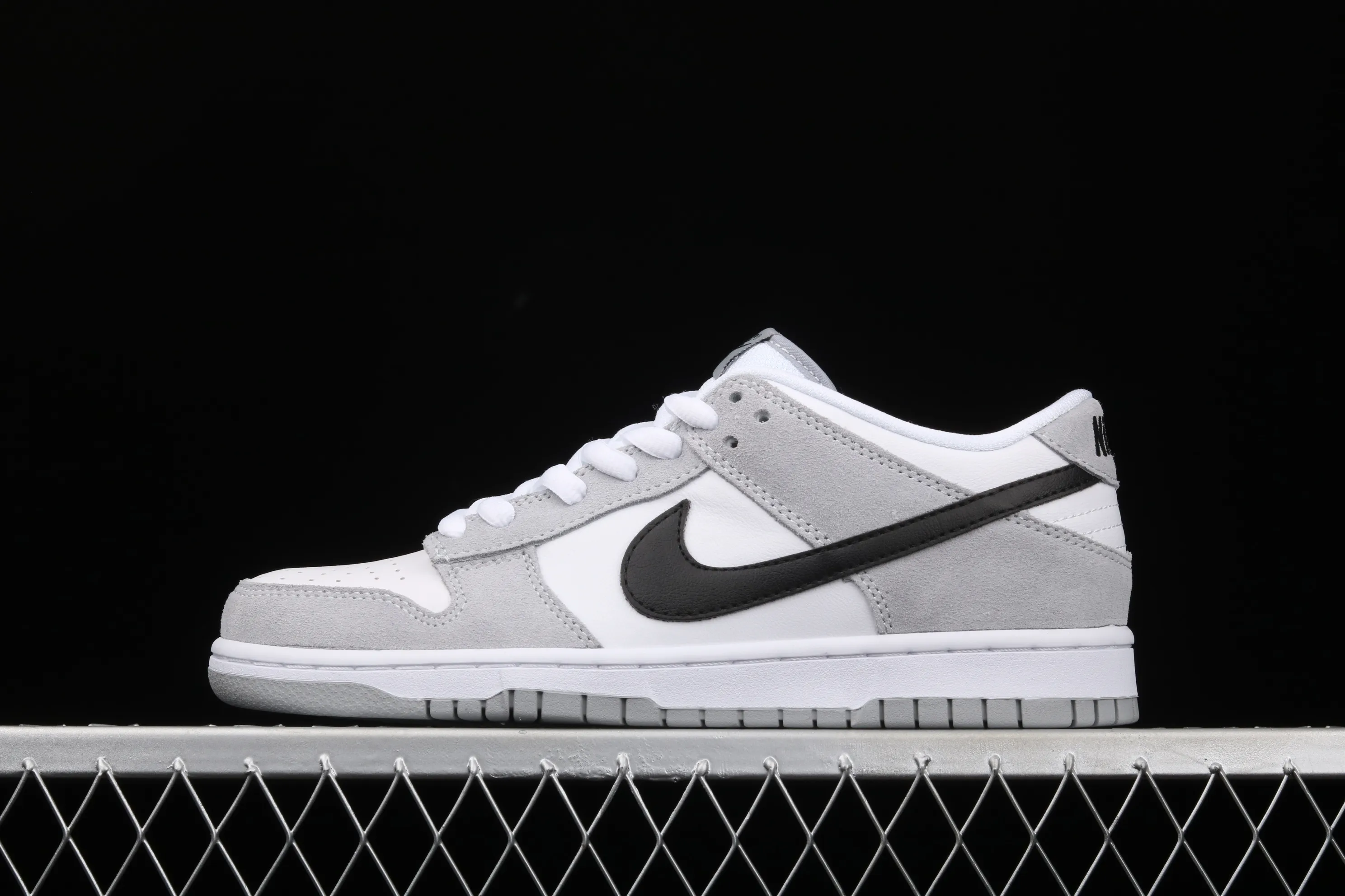 All categories Nk SB Dunk series Nk SB Dunk Low low-top sneakers Nk SB Dunk Low Prm SB smashed backboard fashion casual sneakers 854866-012
